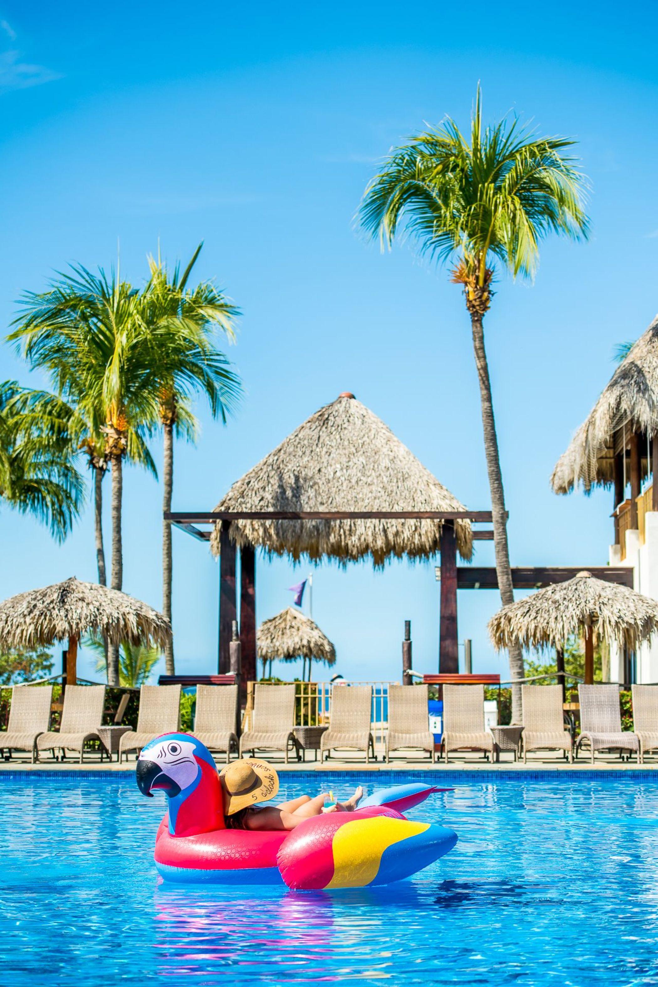 Margaritaville Beach Resort Playa Flamingo Exterior foto